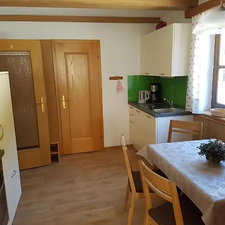 公寓 Haus Meikl *